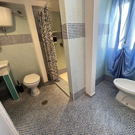 Dieci Maggio Hotel Ponza