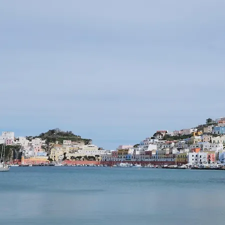 Dieci Maggio * Ponza