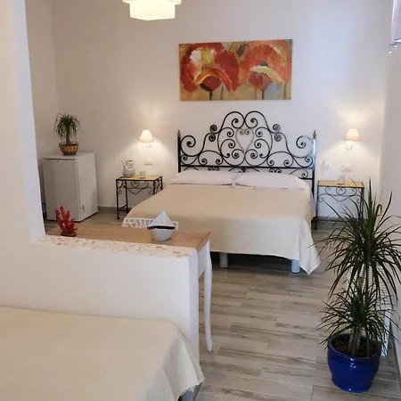 Dieci Maggio Hotel Ponza