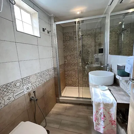 Dieci Maggio Hotel Ponza