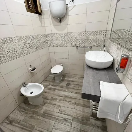 Dieci Maggio Hotel