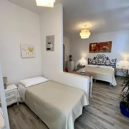 Hotel Dieci Maggio Ponza